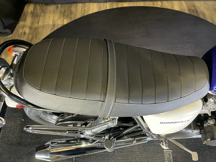 2015 Triumph Bonneville