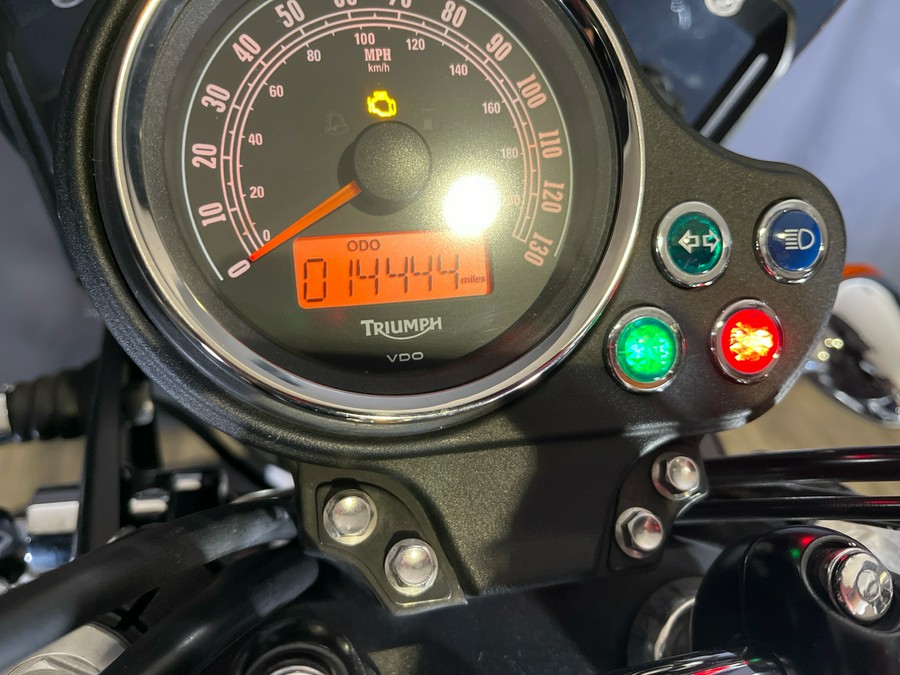 2015 Triumph Bonneville