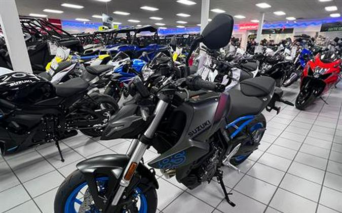 2024 Suzuki GSX-8S