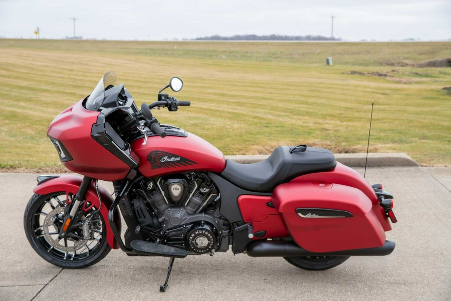 2024 Indian Motorcycle Challenger® Dark Horse®