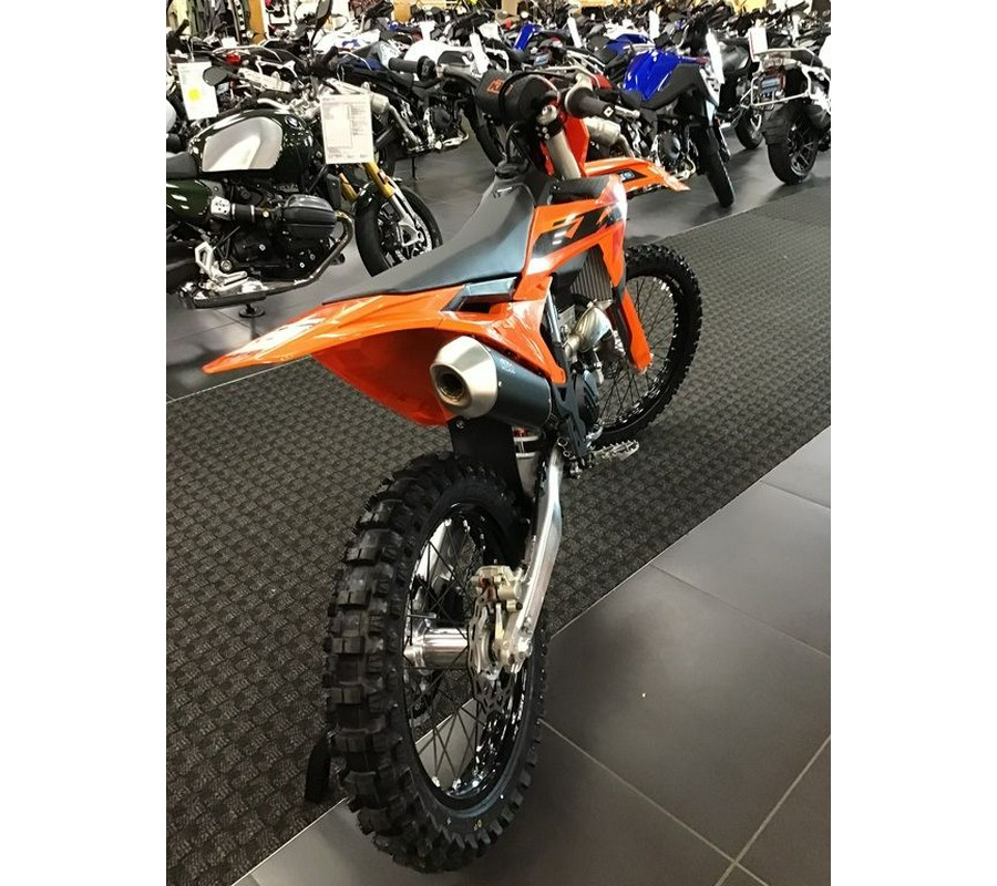 2025 KTM 250 SX-F