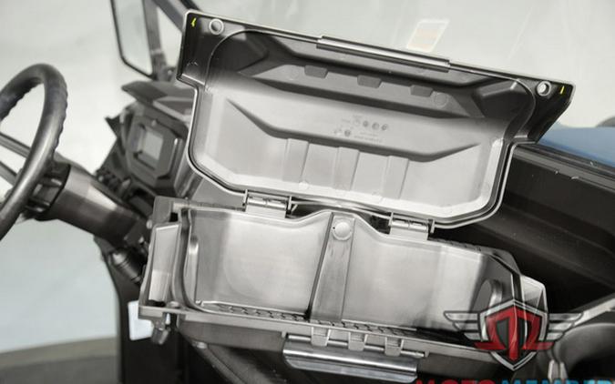 2025 Can-Am Defender MAX XT HD9