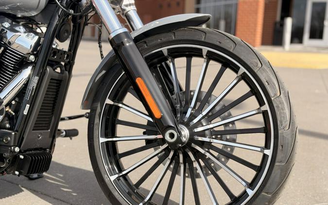 2026 Harley-Davidson® Breakout® FXBR DRK BILIARD GRY