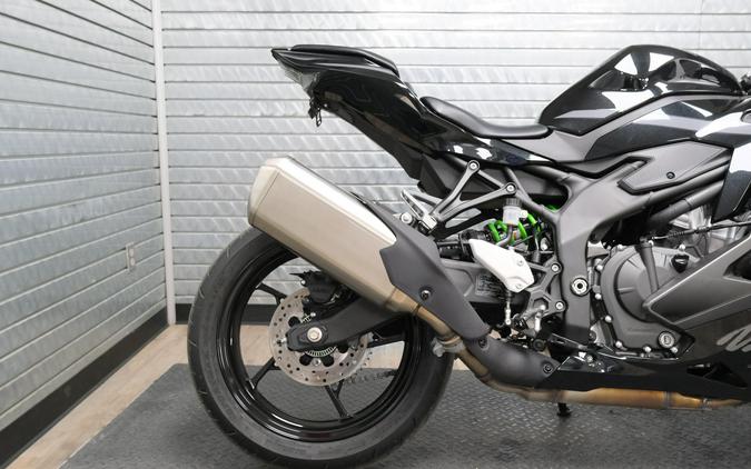 2026 KAWASAKI NINJA ZX4RR