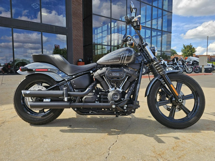 FXBBS 2022 Street Bob 114