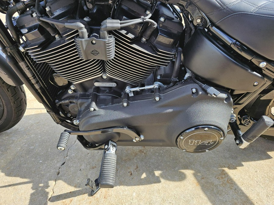 FXBBS 2022 Street Bob 114