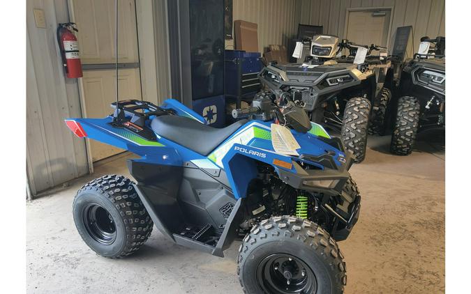 2025 Polaris Industries Outlaw® 70 EFI Velocity Blue & Lifted Lime