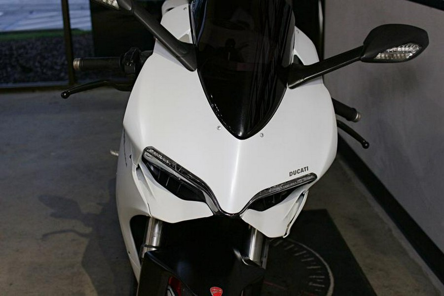 2014 Ducati Superbike 899 Panigale Arctic White Silk