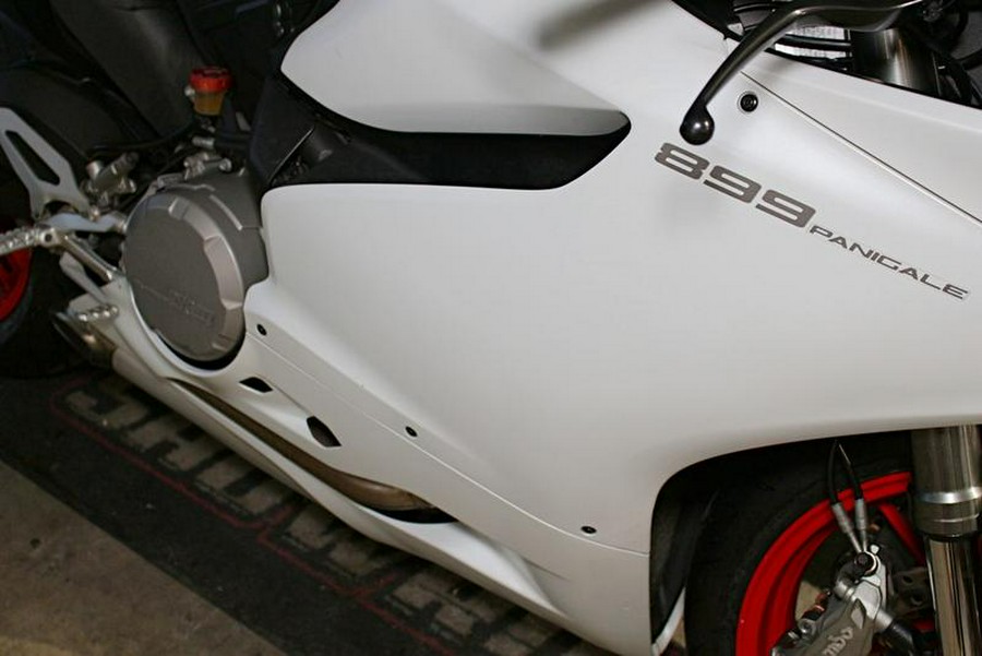 2014 Ducati Superbike 899 Panigale Arctic White Silk