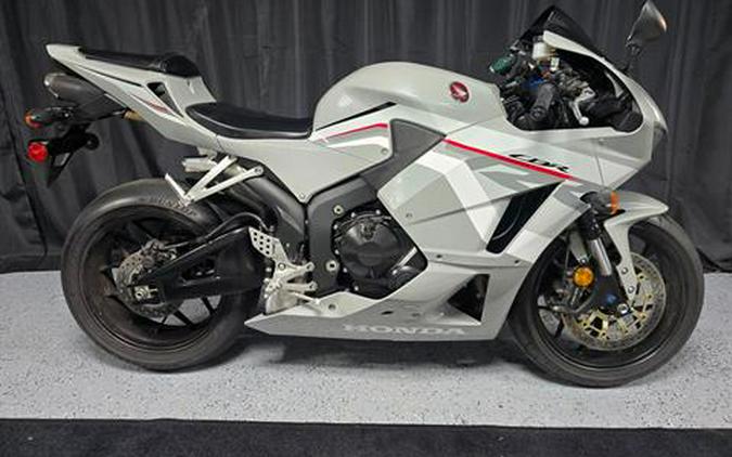 2025 Honda CBR600RR