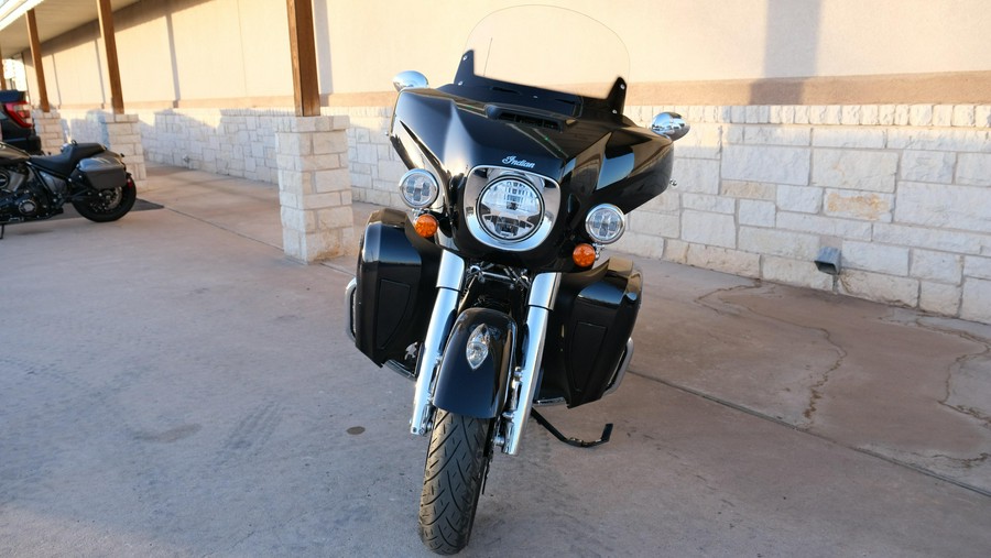 2024 INDIAN MOTORCYCLE ROADMASTER LTD BLACK AZURE CRYSTAL