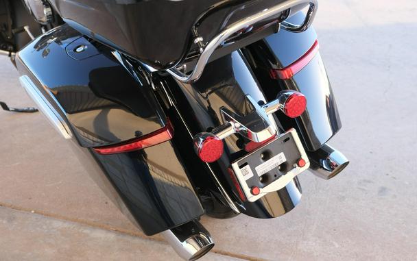 2024 INDIAN MOTORCYCLE ROADMASTER LTD BLACK AZURE CRYSTAL