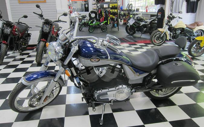 2005 VEGAS - Victory Motorcycles
