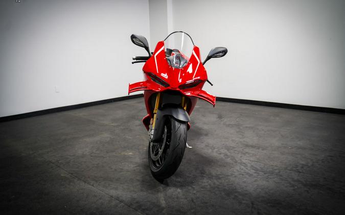 2026 Ducati Panigale V4 R