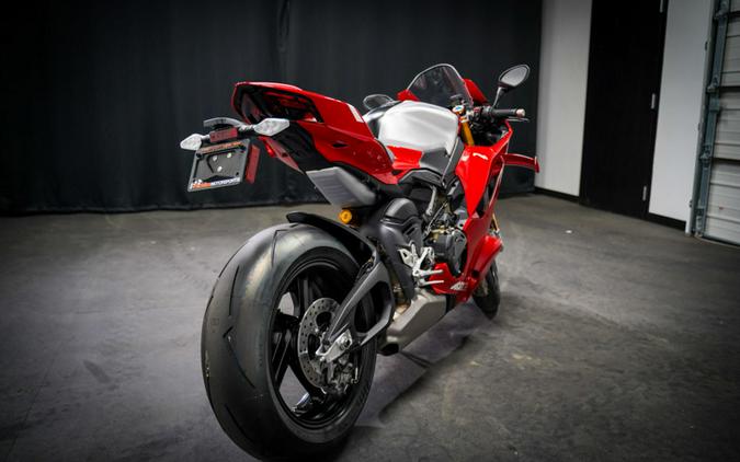 2026 Ducati Panigale V4 R