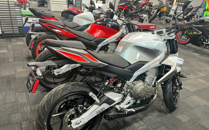 2026 Aprilia Tuono 457