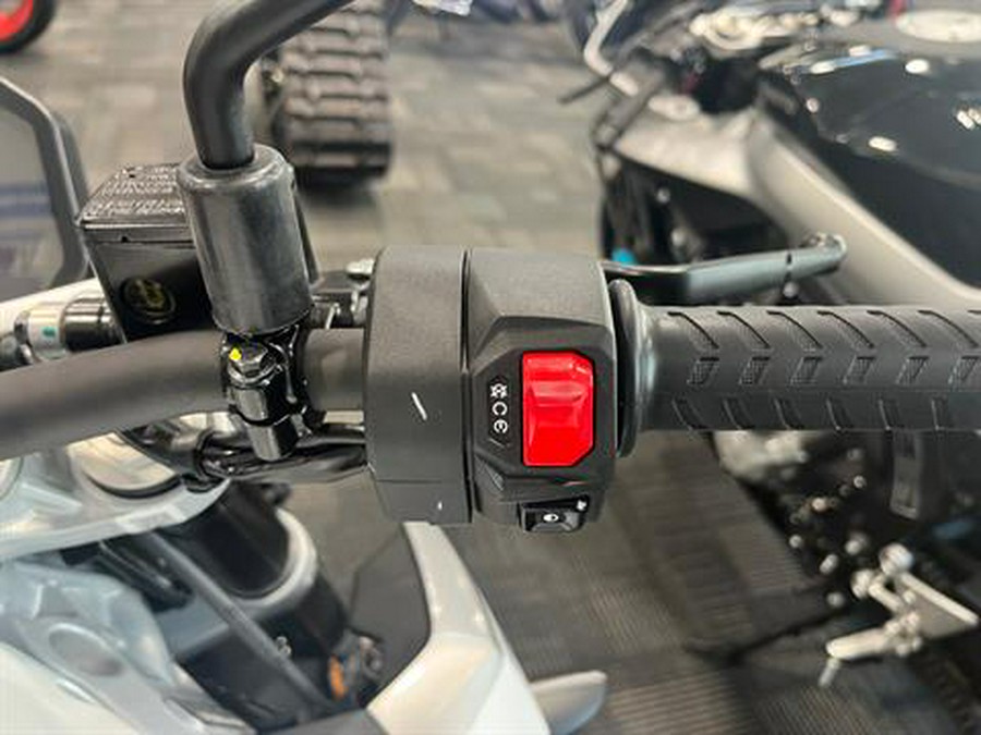 2026 Aprilia Tuono 457