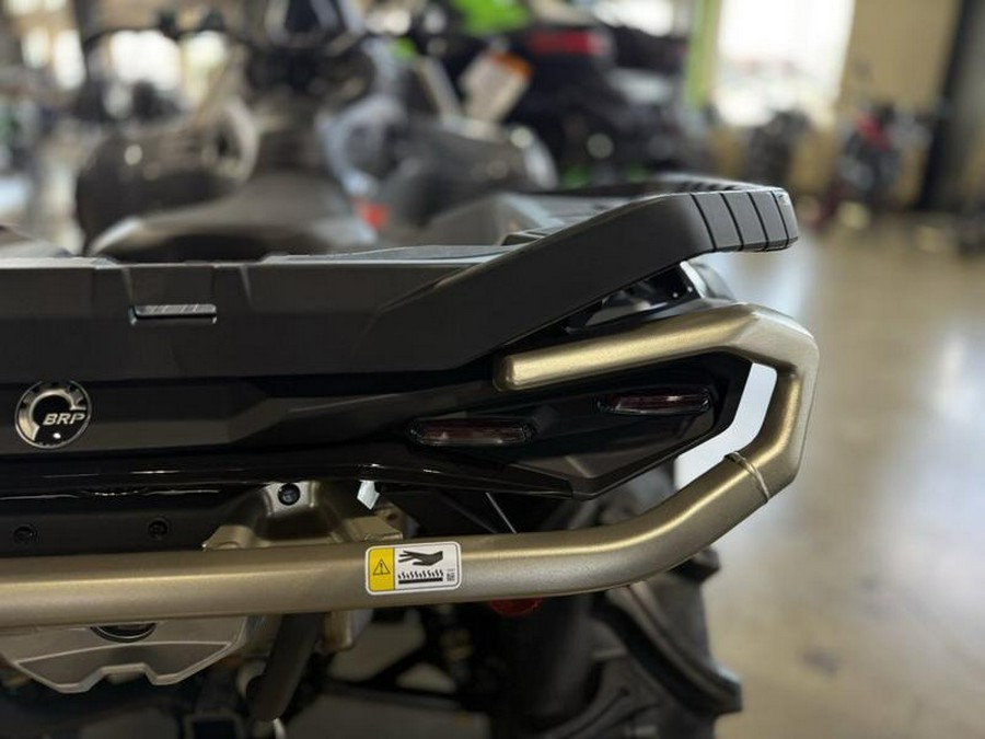 2026 Can-Am® Outlander X mr 1000R Granite Grey