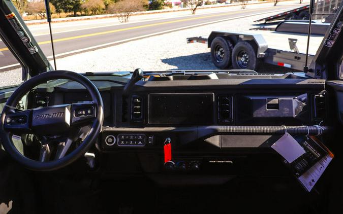 2026 Can-Am® Defender MAX LONE STAR CAB HD11
