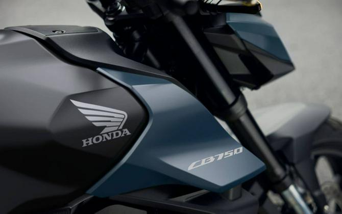 2026 Honda CB750 Hornet E-Clutch