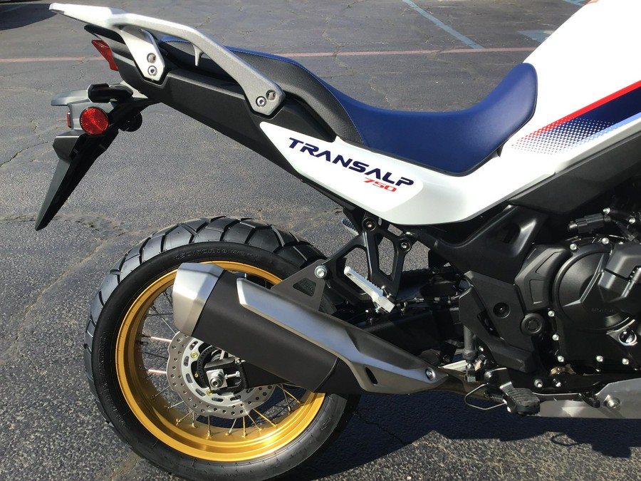 2026 HONDA XL750CT