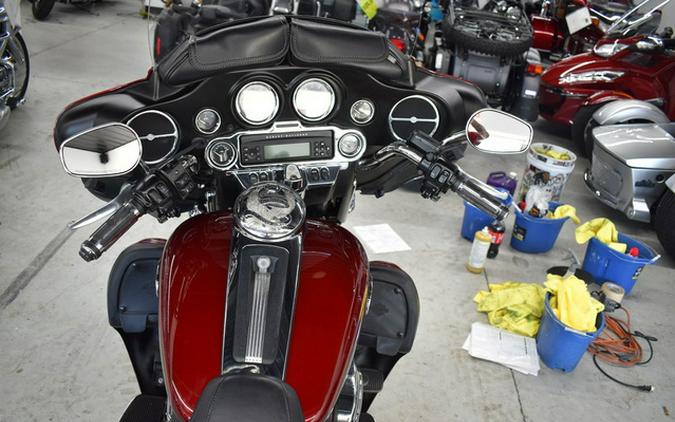 2010 Harley-Davidson Trike FLHTCUTG - Tri Glide Ultra Classic