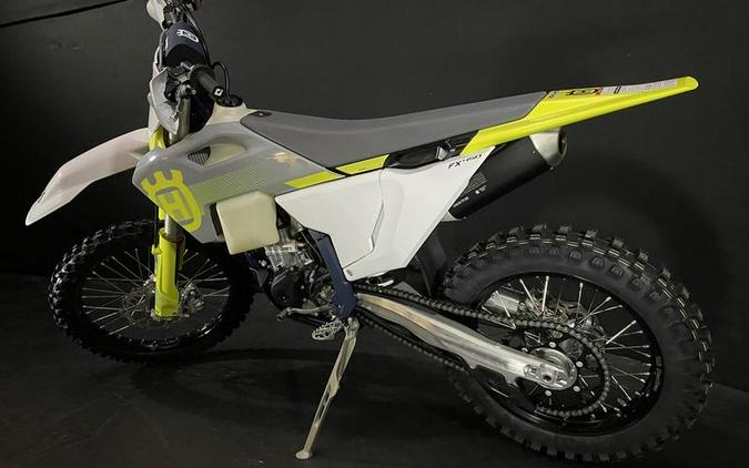 2024 Husqvarna® FX 450