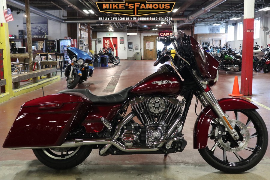 2014 Harley-Davidson Street Glide® Special