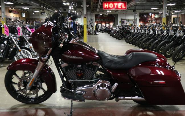 2014 Harley-Davidson Street Glide® Special