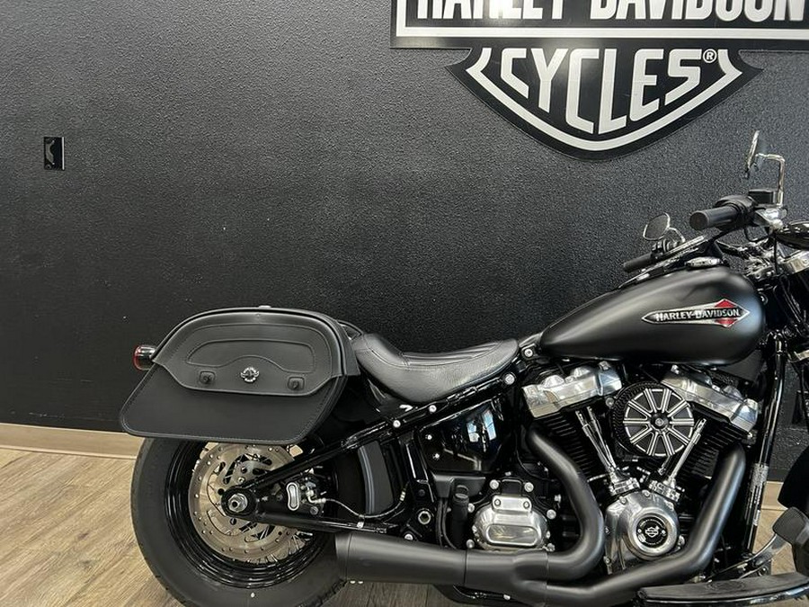 2020 Harley-Davidson® FLSL - Softail® Softail Slim®