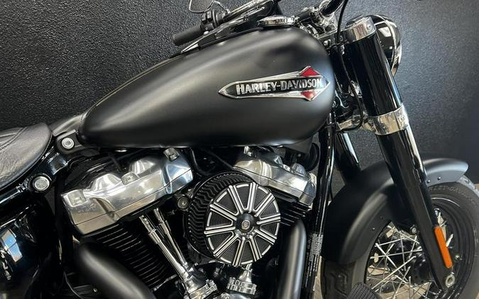 2020 Harley-Davidson® FLSL - Softail® Softail Slim®