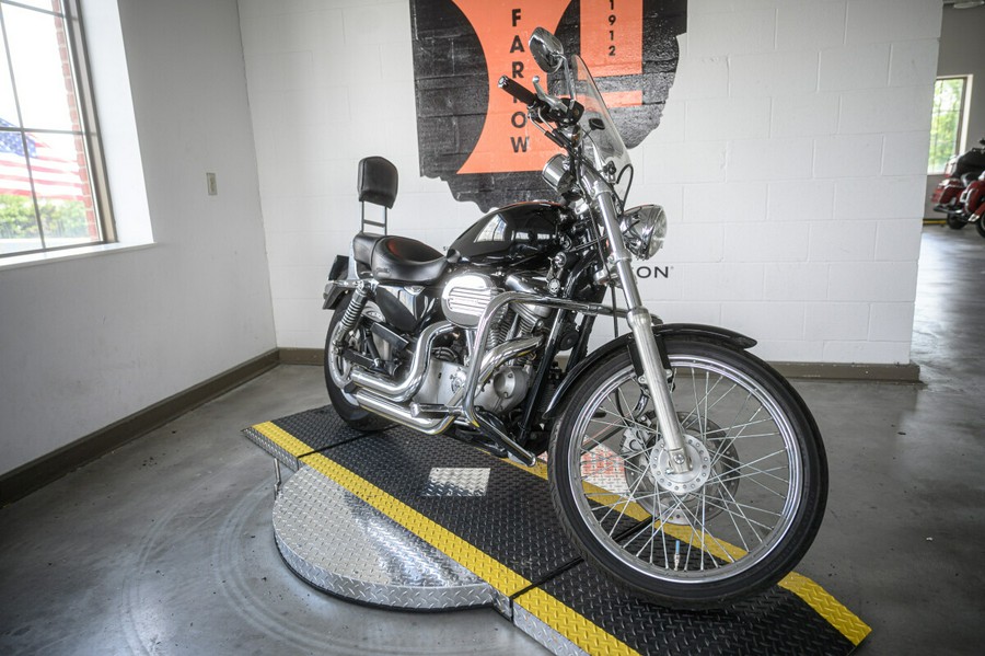 2004 Harley-Davidson Sportster 883 Custom XL 883C