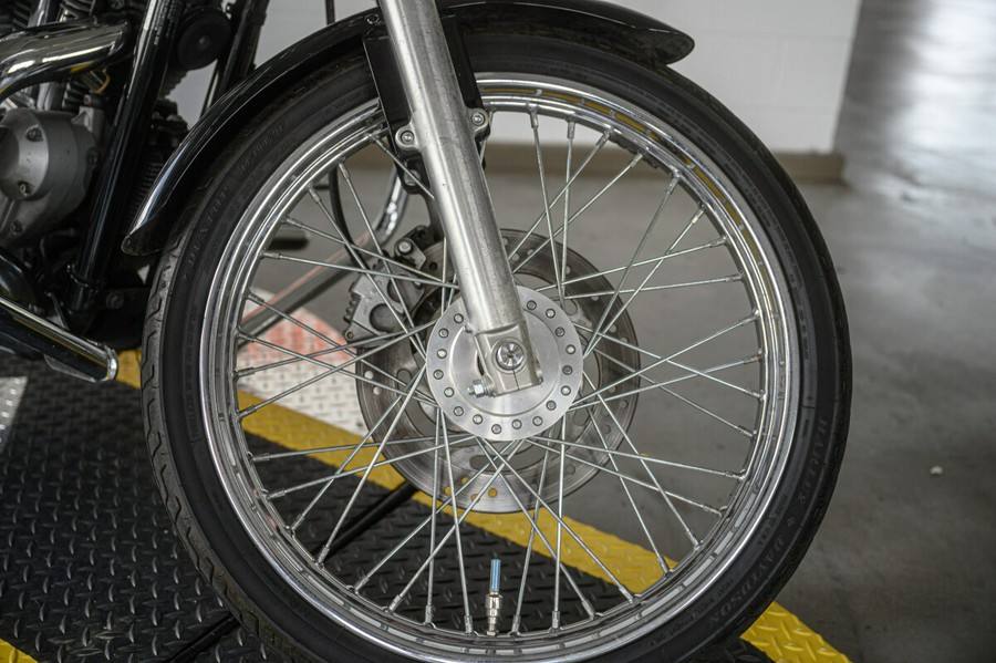 2004 Harley-Davidson Sportster 883 Custom XL 883C