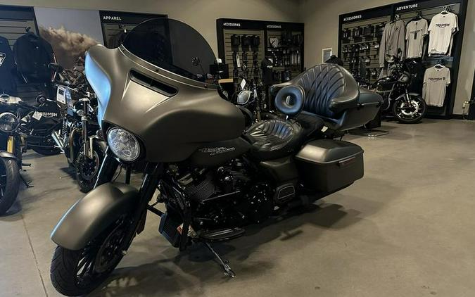 2018 Harley-Davidson® FLHXS - Street Glide® Special