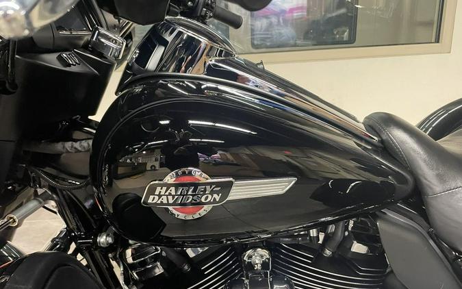 2024 Harley-Davidson® FLHTCUTG - Tri Glide® Ultra