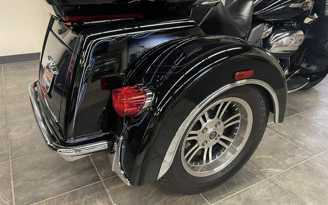 2024 Harley-Davidson® FLHTCUTG - Tri Glide® Ultra