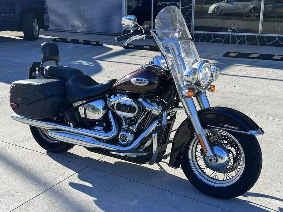 2022 Harley-Davidson® FLHCS - Heritage Classic 114