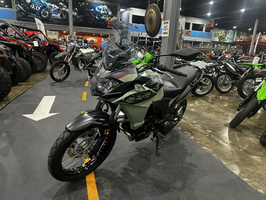 2024 KAWASAKI VERSYS-X 300 ABS