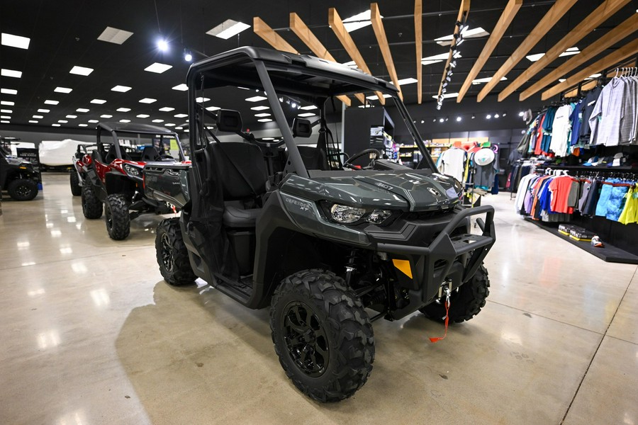 2024 Can-Am DEFENDER XT HD7