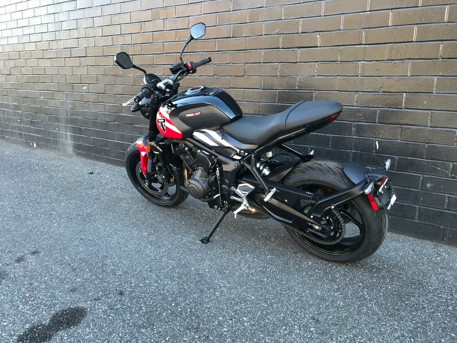 2025 Triumph Trident 660