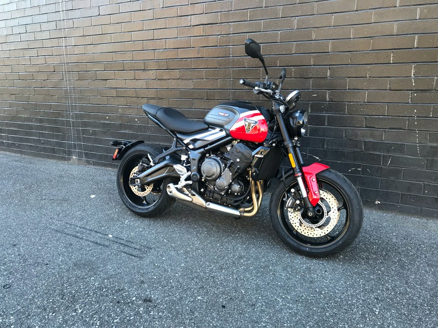 2025 Triumph Trident 660