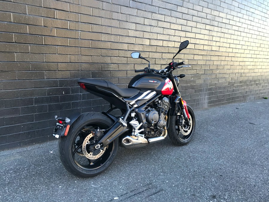 2025 Triumph Trident 660
