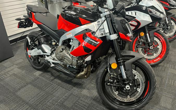 2026 Aprilia Tuono 457