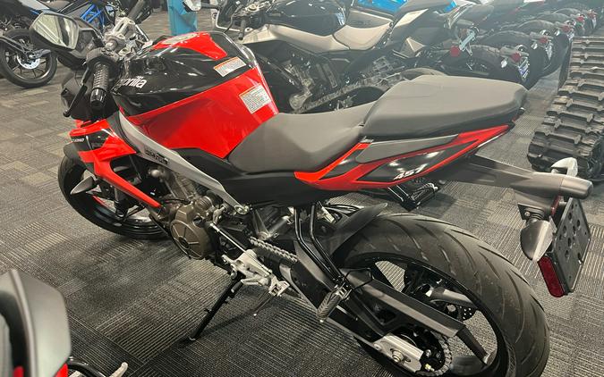 2026 Aprilia Tuono 457