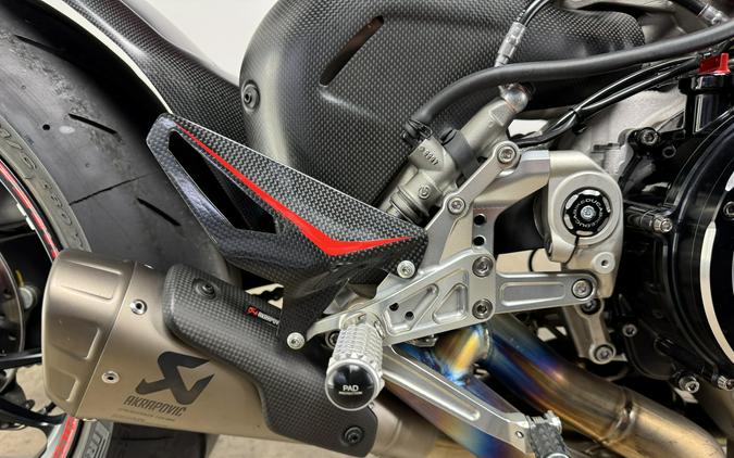 2022 Ducati Streetfighter V4 S Ducati Red - 007184