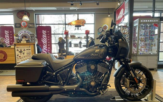 2026 Indian Sport Chief RT Black Smoke