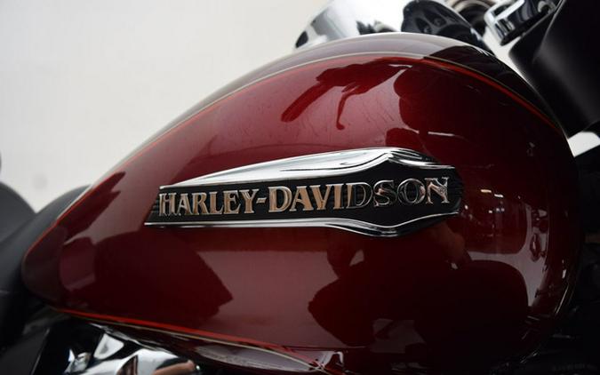 2017 Harley-Davidson FLHTCUTG - Tri Glide Ultra