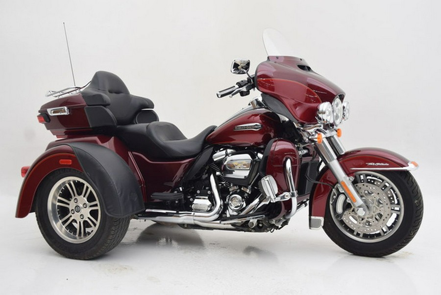 2017 Harley-Davidson FLHTCUTG - Tri Glide Ultra
