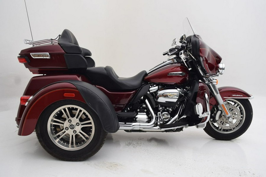 2017 Harley-Davidson FLHTCUTG - Tri Glide Ultra