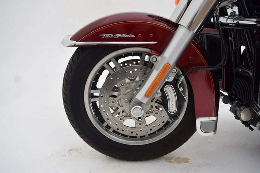 2017 Harley-Davidson FLHTCUTG - Tri Glide Ultra